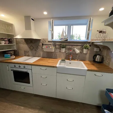 Pod Room, Free Parking Daire *